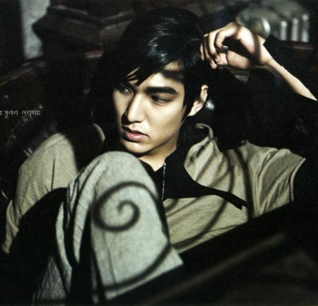 李民浩PK张根锡